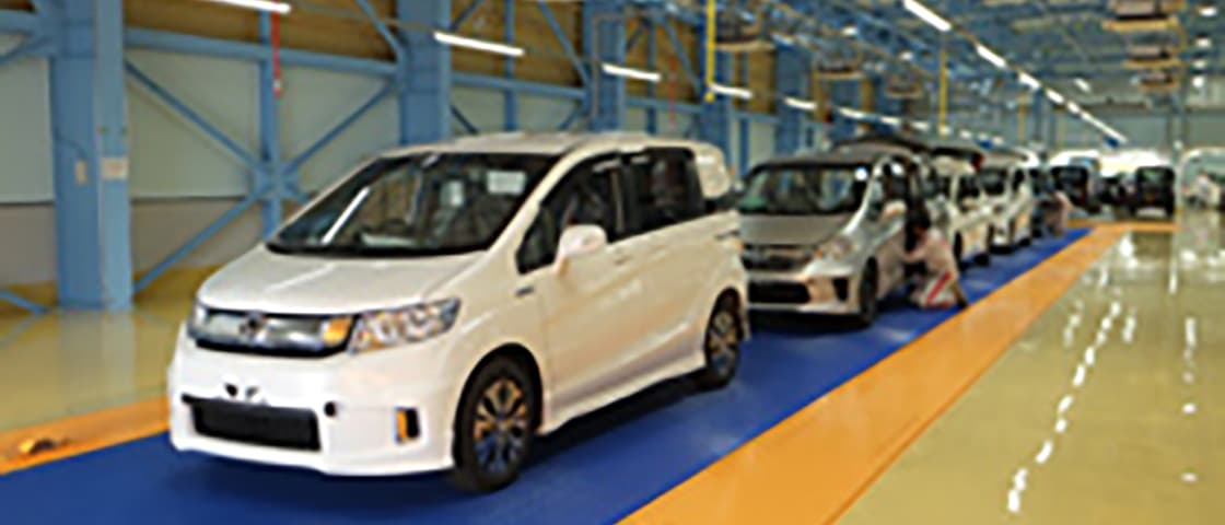 自動車工場向け パーツ取り付け作業の効率化