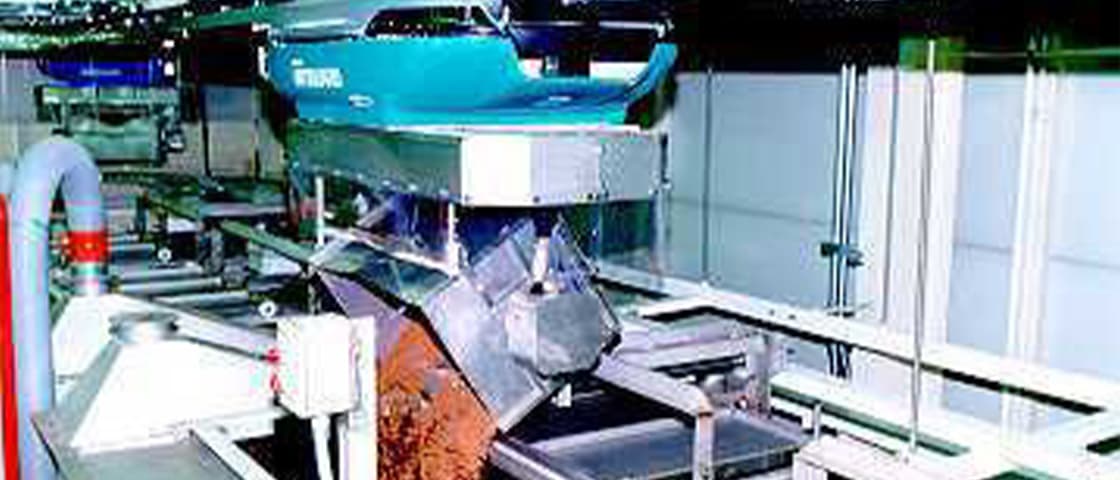 食品工場向け 高速無人搬送ソリューション